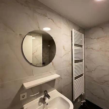 Near De Efteling And Beeksebergen, New 公寓 *